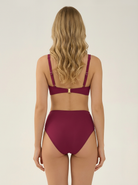 SunseekerCore Solid Vigneto Plus Cup Cross Front Bikini Top